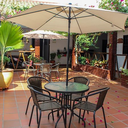 Hotel Colonial San Felipe Giron Bagian luar foto