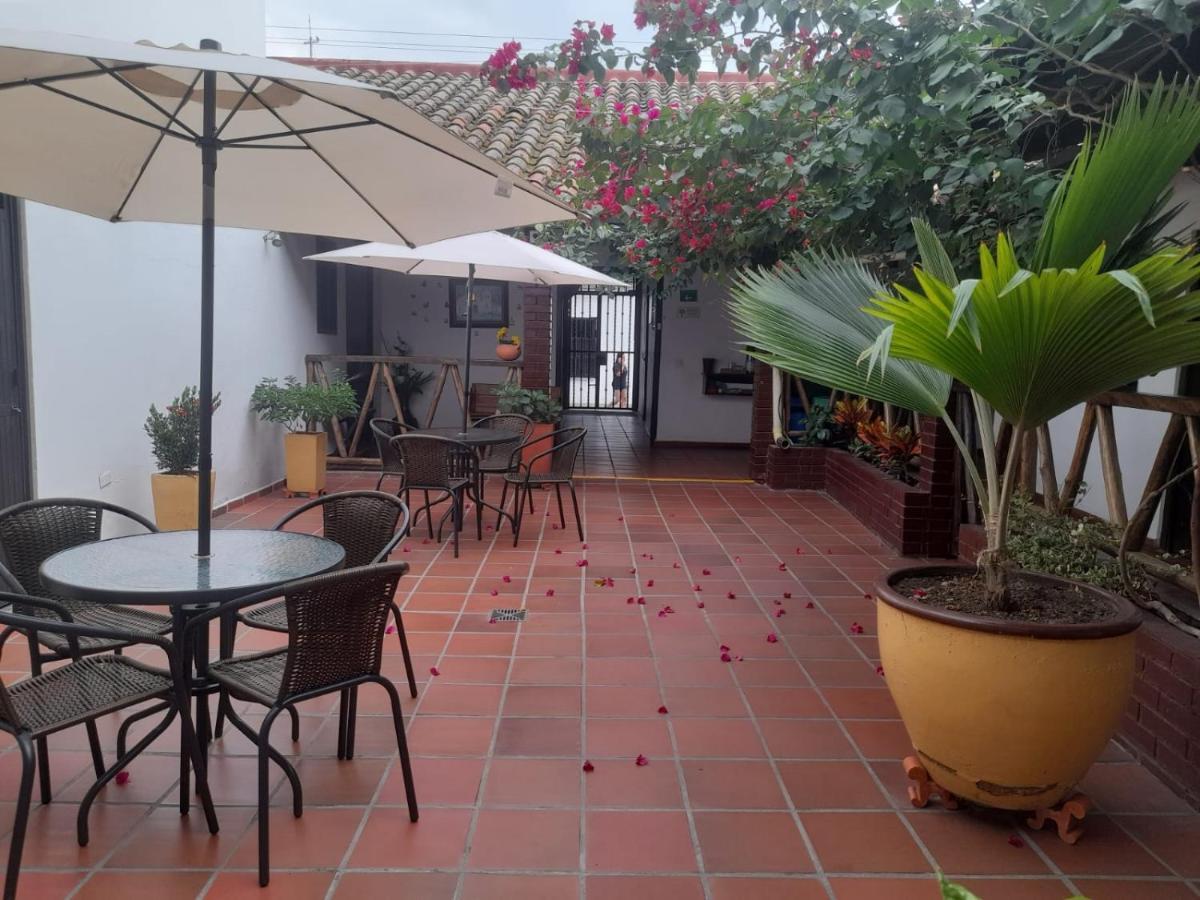 Hotel Colonial San Felipe Giron Bagian luar foto