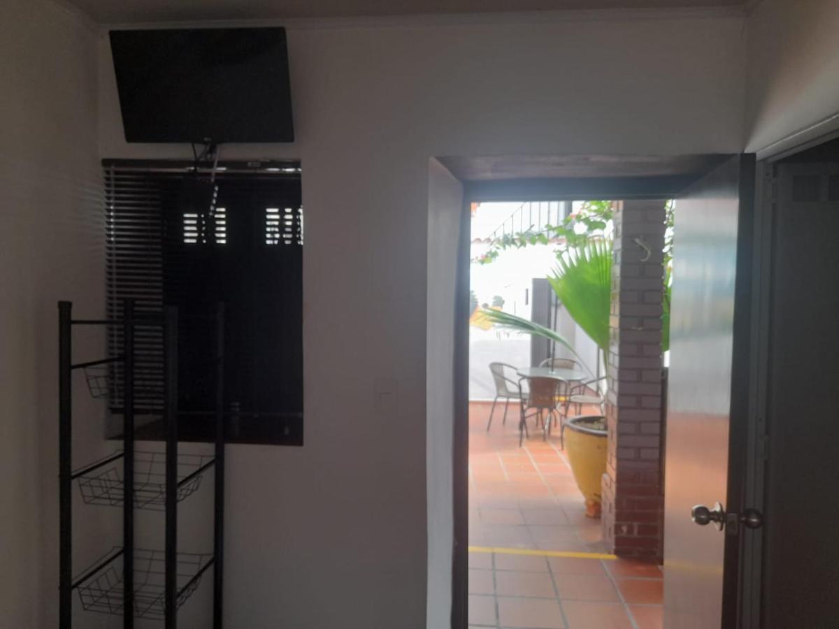 Hotel Colonial San Felipe Giron Bagian luar foto