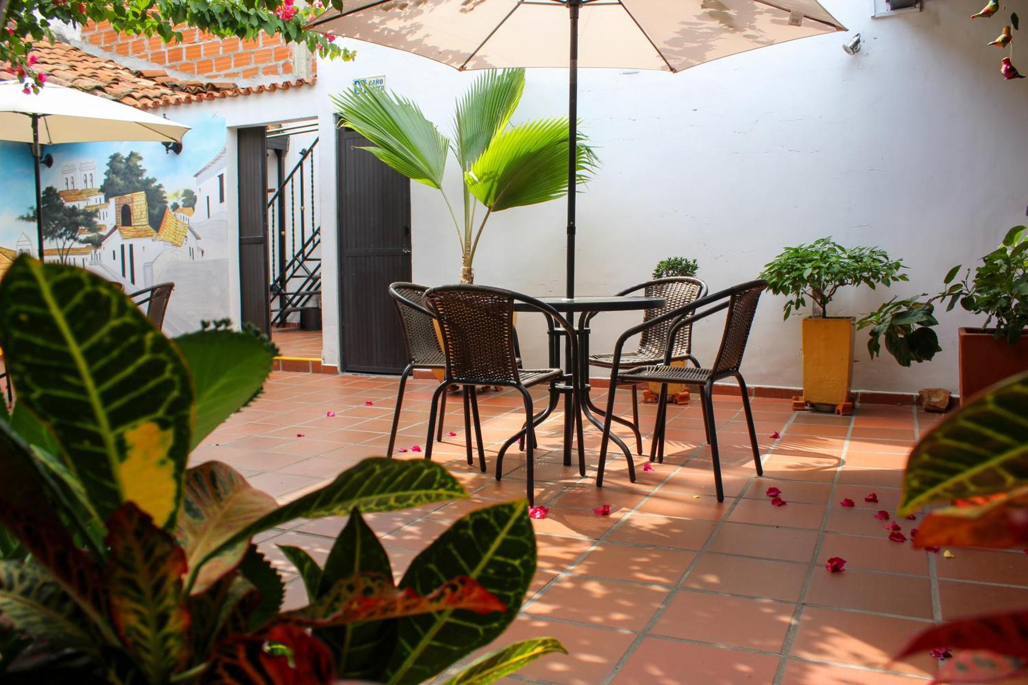 Hotel Colonial San Felipe Giron Bagian luar foto