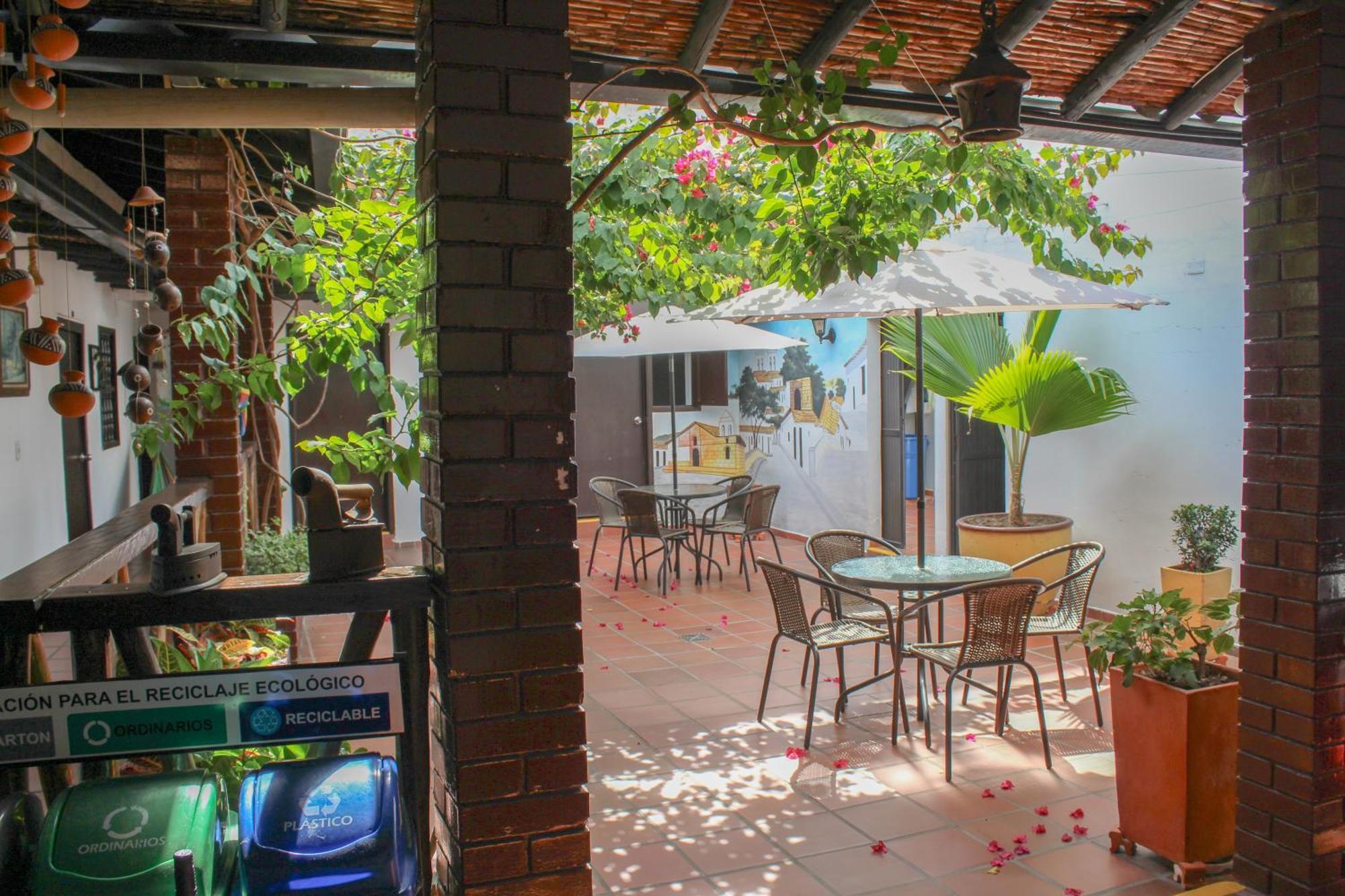 Hotel Colonial San Felipe Giron Bagian luar foto