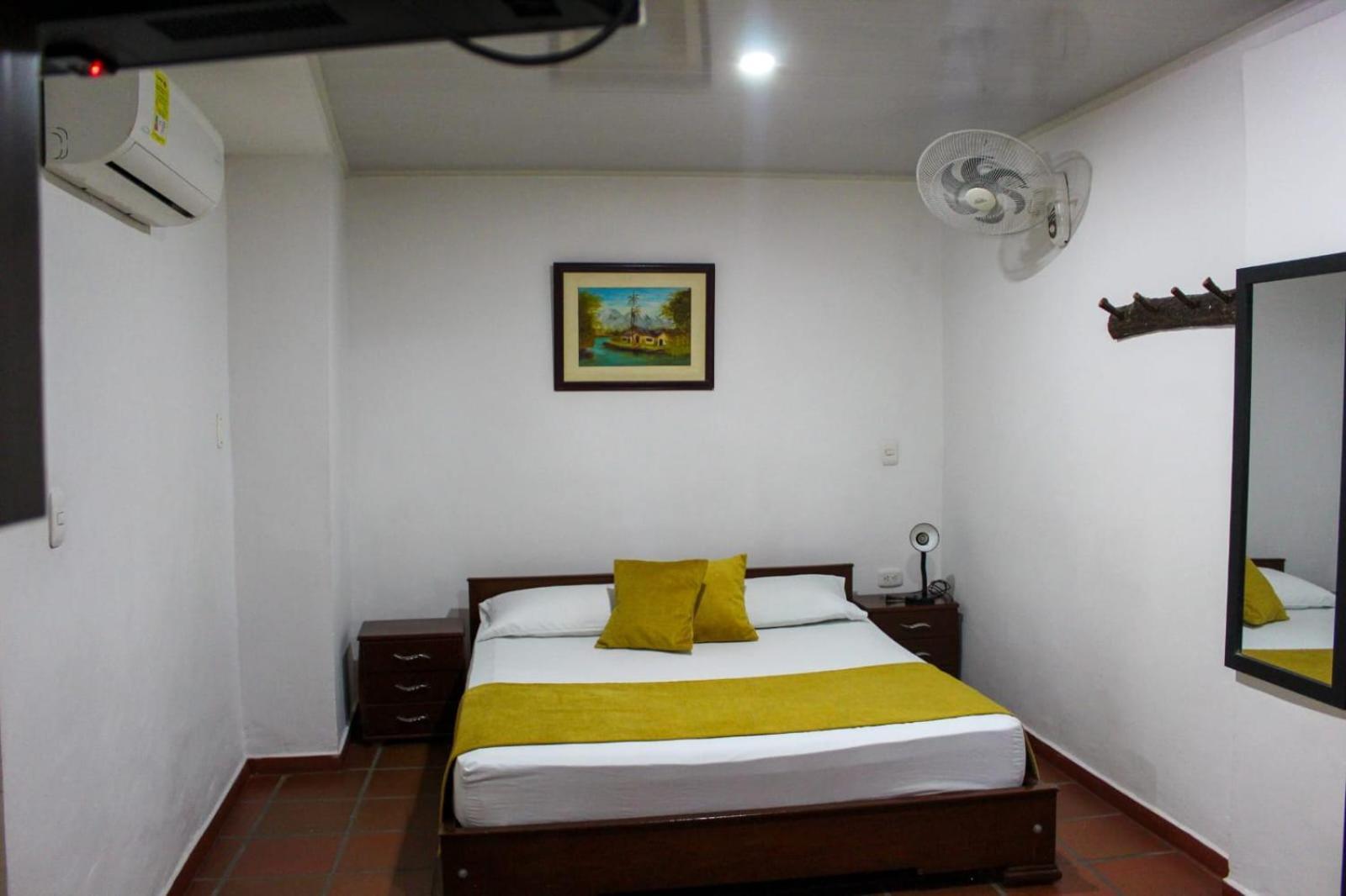 Hotel Colonial San Felipe Giron Bagian luar foto
